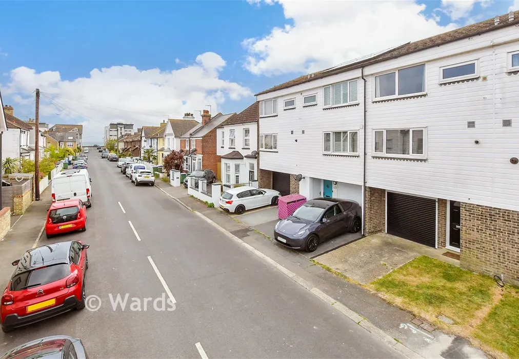 Street View - Victoria Road, Hythe, Kent - Wards of Kent