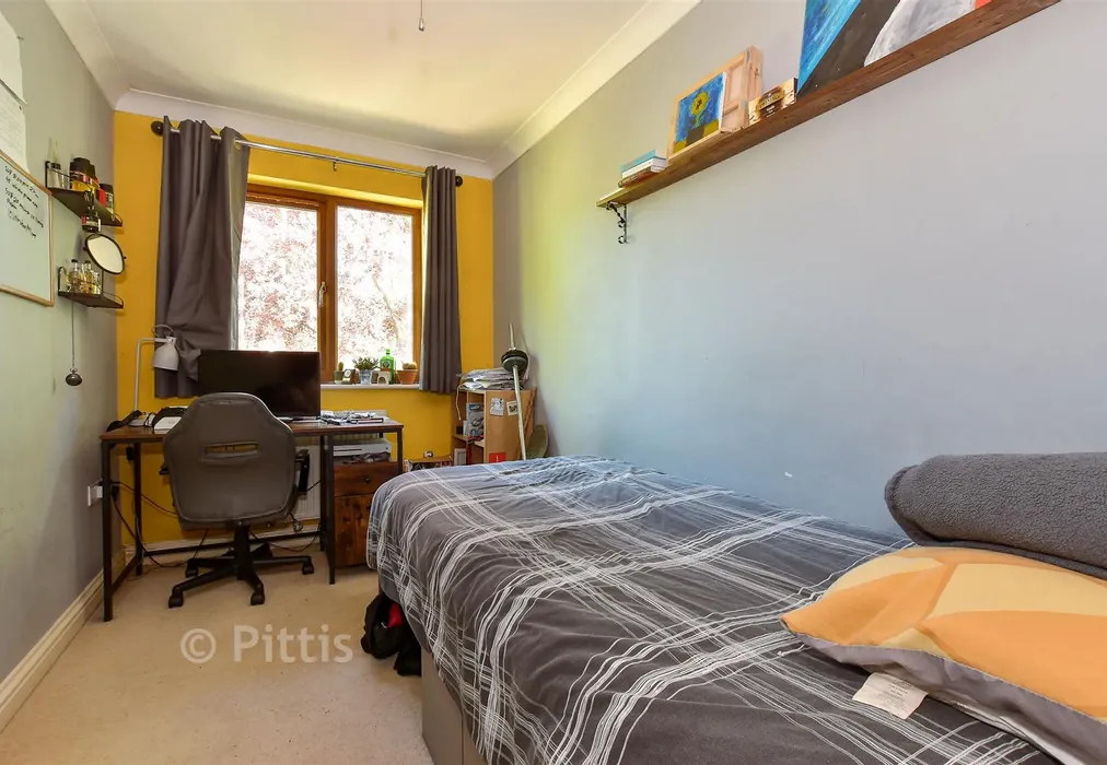 Bedroom 4 - Westhill Road, Shanklin, Isle of Wight - Wards of Kent