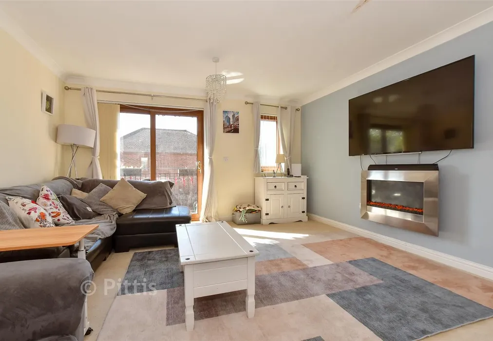 Lounge - Westhill Road, Shanklin, Isle of Wight - Wards of Kent