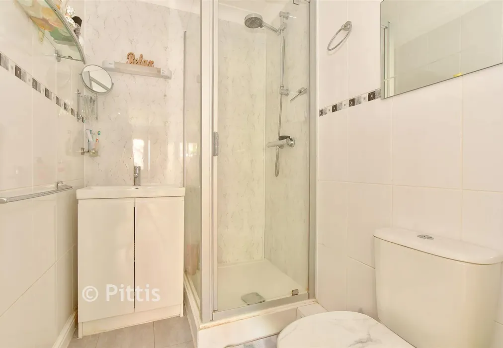En-Suite Shower Room - Westhill Road, Shanklin, Isle of Wight - Wards of Kent