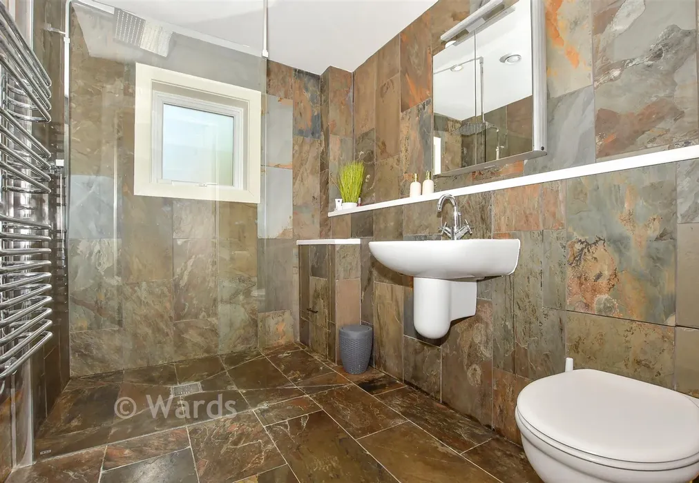 Downstairs Shower - Beachamwell Drive, Kings Hill, Kent - Wards of Kent