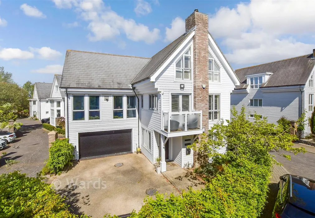External (Web) - Beachamwell Drive, Kings Hill, Kent - Wards of Kent