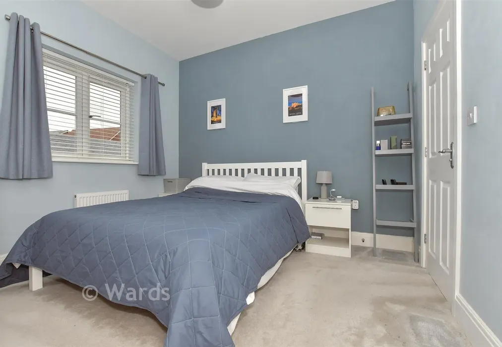 Bedroom 1 - Kestrel Grove, Whitfield, Kent - Wards of Kent
