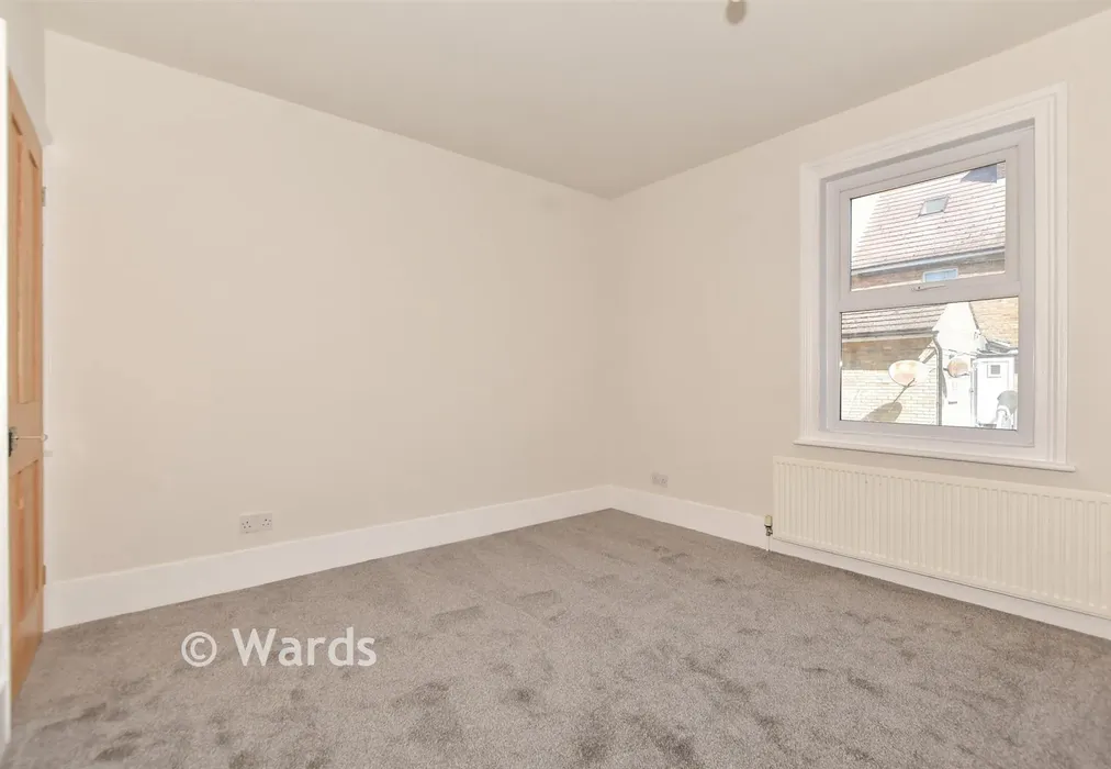 Bedroom 2 - Gladstone Road, Folkestone, Kent - Wards of Kent