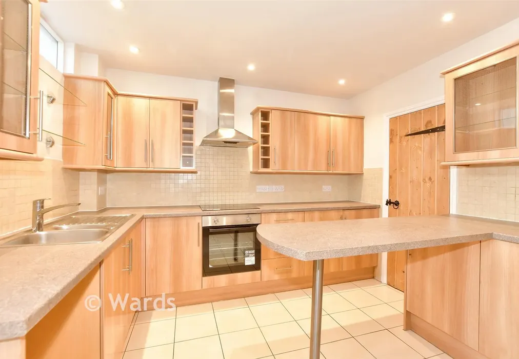 Kitchen/ Diner - Gladstone Road, Folkestone, Kent - Wards of Kent