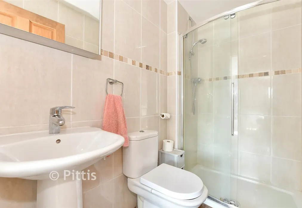 En-Suite Shower Room - Yaverland Close, Sandown, Isle of Wight - Wards of Kent