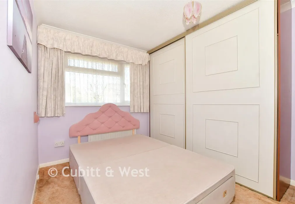 Bedroom 1 - Woodlands Way, Southwater, West Sussex - Wards of Kent