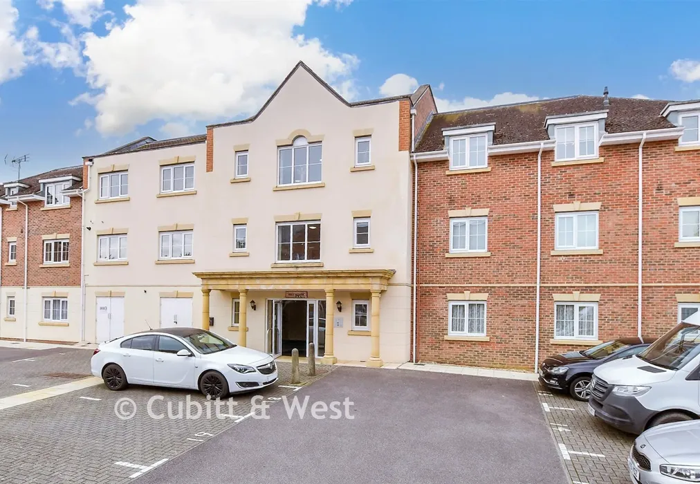 External (Web) - Spiro Close, Pulborough, West Sussex - Wards of Kent