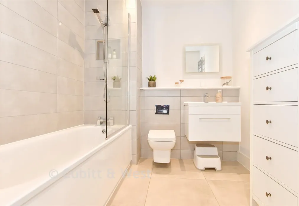 Bathroom - Woodside, Haywards Heath, West Sussex - Wards of Kent
