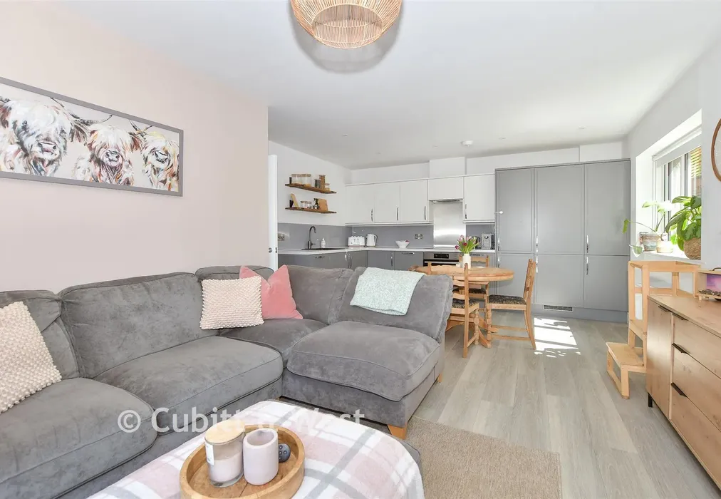 Kitchen/ Lounge/ Diner - Woodside, Haywards Heath, West Sussex - Wards of Kent