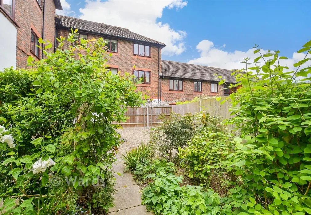 Communal Gardens - Ersham Road, Canterbury, Kent - Wards of Kent