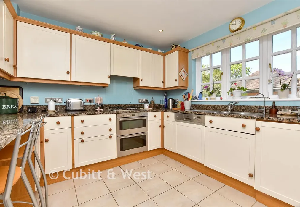 Kitchen - Wheelwright Court,Stane Street, Ockley, Surrey - Wards of Kent
