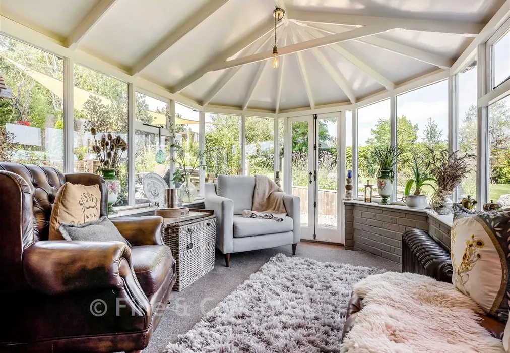 Conservatory - Moat Lane, Sedlescombe, East Sussex - Wards of Kent