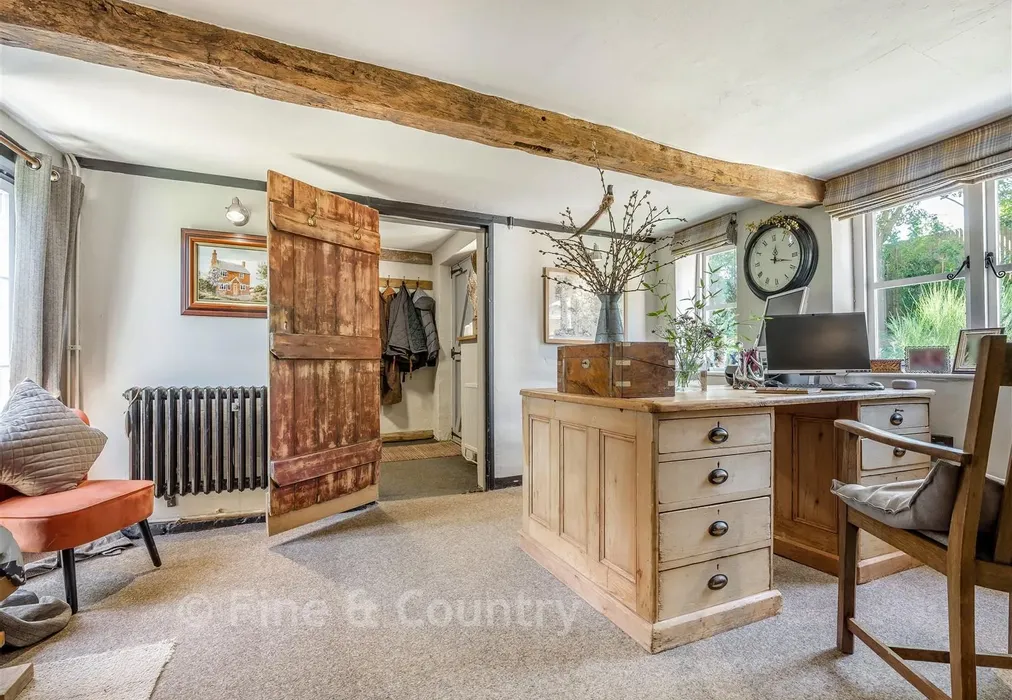 Internal - Moat Lane, Sedlescombe, East Sussex - Wards of Kent