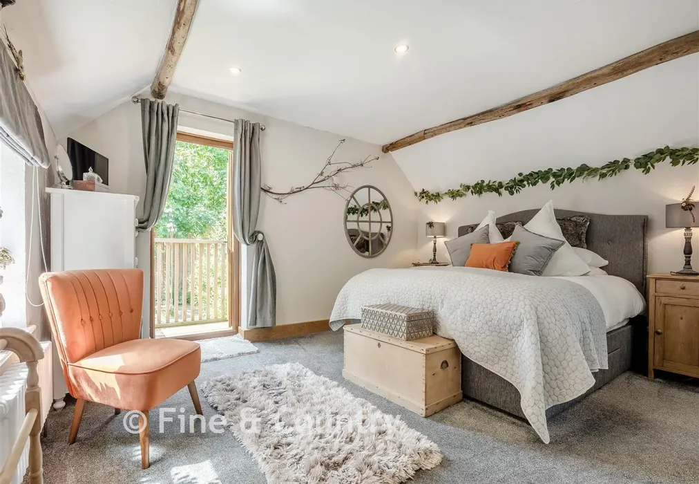 Bedroom - Moat Lane, Sedlescombe, East Sussex - Wards of Kent