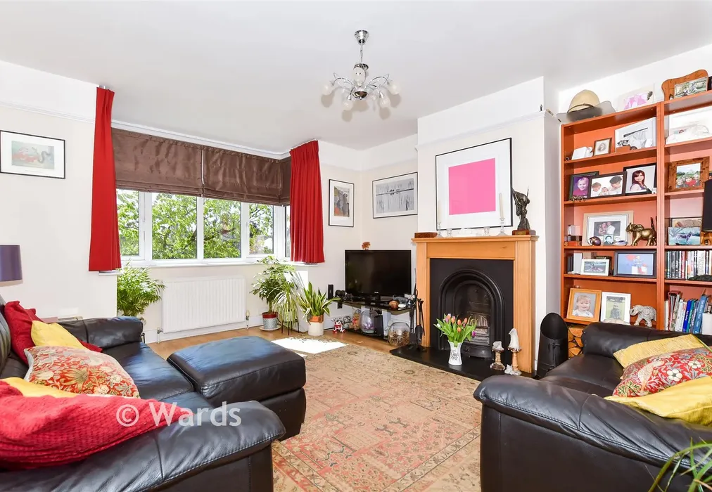 Lounge - Tonbridge Road, Maidstone, Kent - Wards of Kent