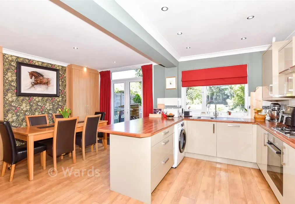 Kitchen/Diner - Tonbridge Road, Maidstone, Kent - Wards of Kent