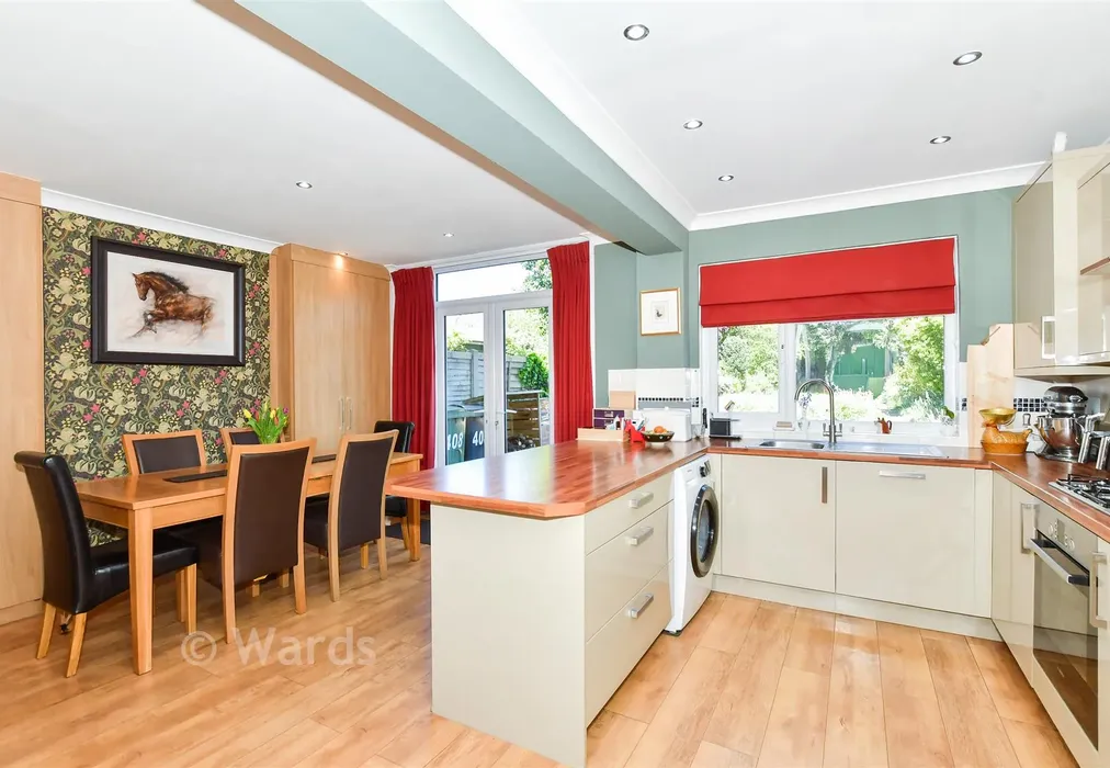Kitchen/Diner - Tonbridge Road, Maidstone, Kent - Wards of Kent