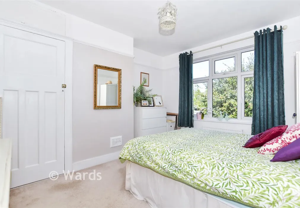 Bedroom 2 - Tonbridge Road, Maidstone, Kent - Wards of Kent
