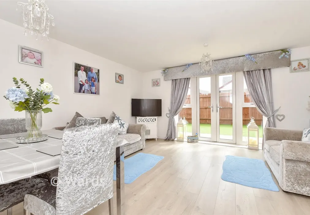Lounge/Diner - Argus Way, Hythe, Kent - Wards of Kent