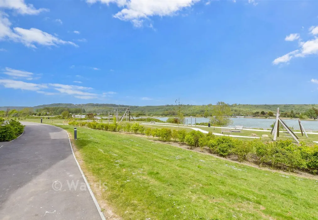 Surrounding Area - Argus Way, Hythe, Kent - Wards of Kent