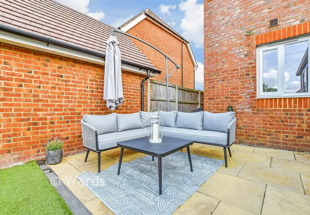 Patio / Decking - Admiral Way, Marden, Kent - Wards of Kent