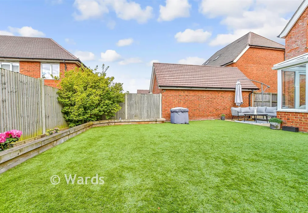 Rear Garden - Admiral Way, Marden, Kent - Wards of Kent