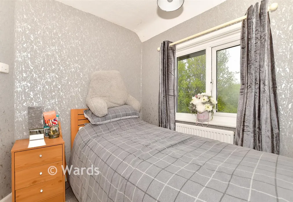 Bedroom 3 - Benenden, Kent - Wards of Kent