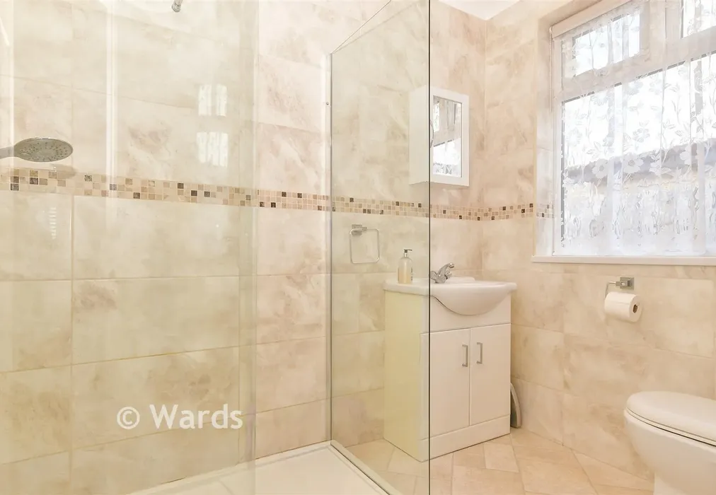 Shower Room - Hillingdon Road, Barnehurst, Kent - Wards of Kent