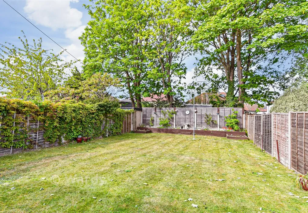 Rear Garden - Hillingdon Road, Barnehurst, Kent - Wards of Kent