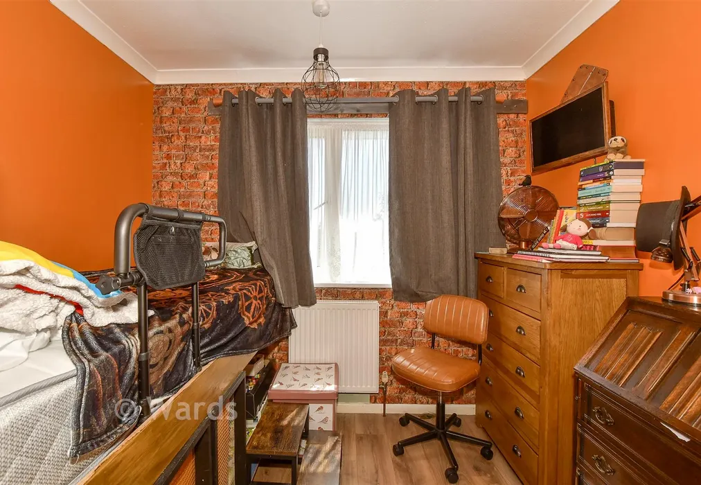 Bedroom 3 - Rylands Road, Kennington, Ashford, Kent - Wards of Kent