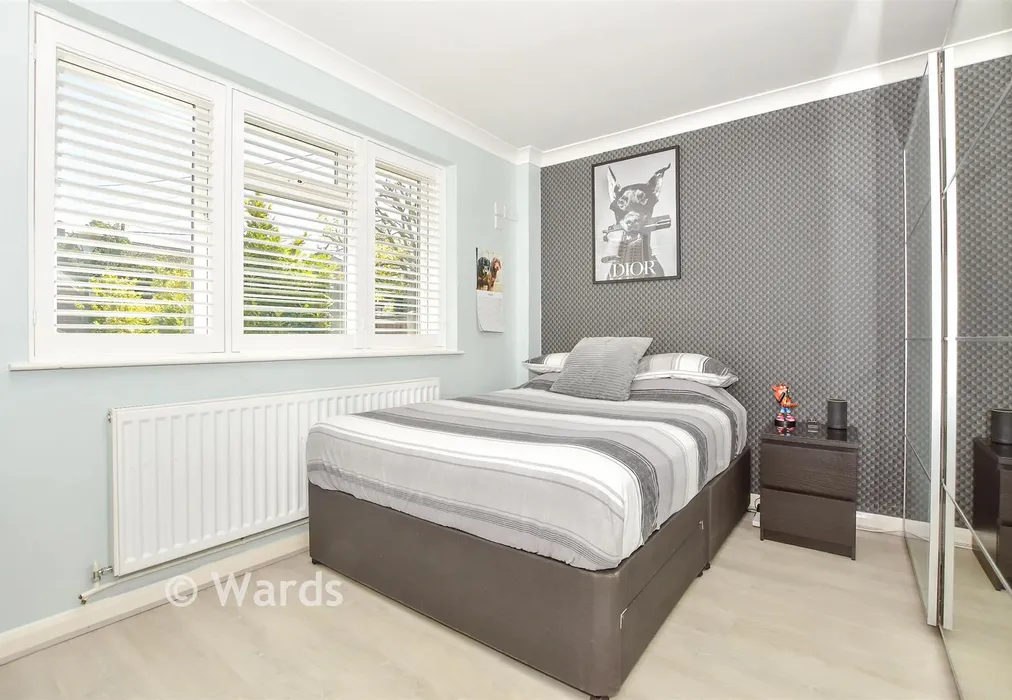 Bedroom 3 - Rectory Lane South, Leybourne, West Malling, Kent - Wards of Kent