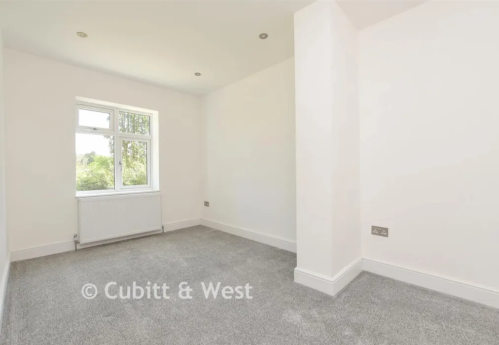 Bedroom 3 - Church Lane, Chaldon, Surrey - Wards of Kent
