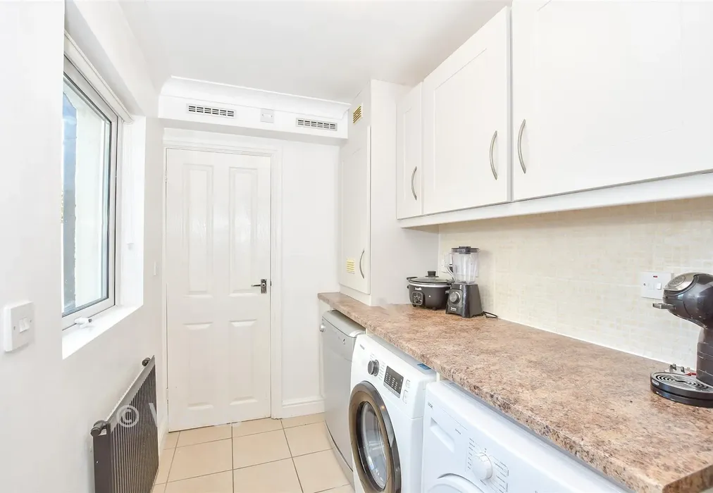 Utility Area - Bell Lane, Ditton, Aylesford, Kent - Wards of Kent