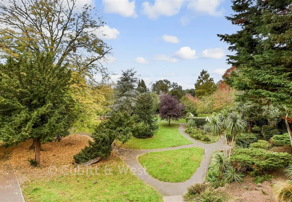 Local Area - Grove House, The Green, Carshalton, Surrey - Wards of Kent