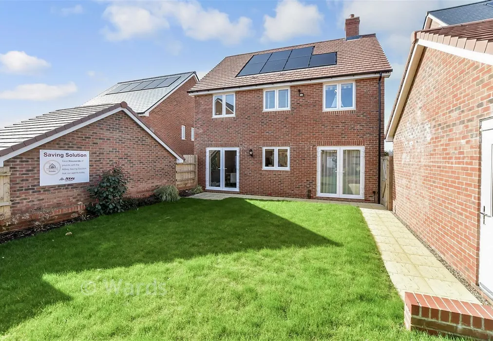 Rear Garden - Wellington Gardens, Walmer, Kent - Wards of Kent