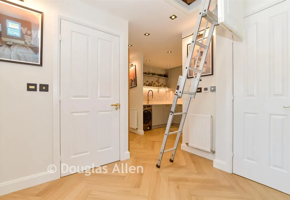 Hallway - Glandford Way, Romford, Essex - Wards of Kent