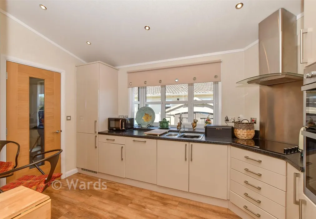Kitchen/Diner - Woodlands Park, Biddenden, Ashford, Kent - Wards of Kent