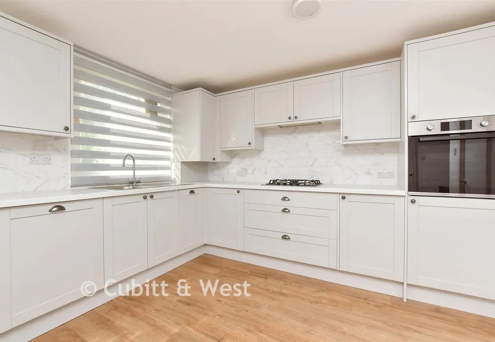 Kitchen / Dining Room - Woodcote Road, Wallington, Surrey - Wards of Kent