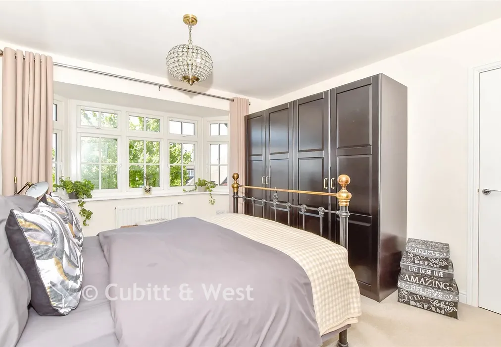 Bedroom 1 - Newlands Avenue, Waterlooville, Hampshire - Wards of Kent