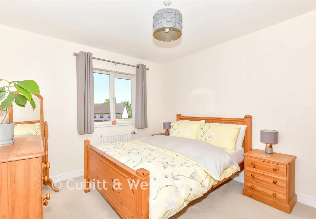 Bedroom 3 - Newlands Avenue, Waterlooville, Hampshire - Wards of Kent