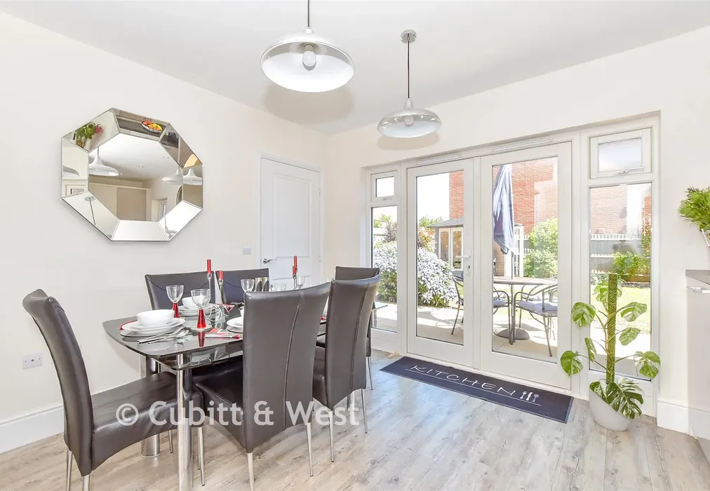 Kitchen/Diner - Newlands Avenue, Waterlooville, Hampshire - Wards of Kent