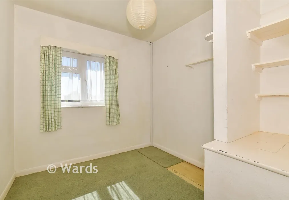 Bedroom 3 - Downs Avenue, Whitstable, Kent - Wards of Kent