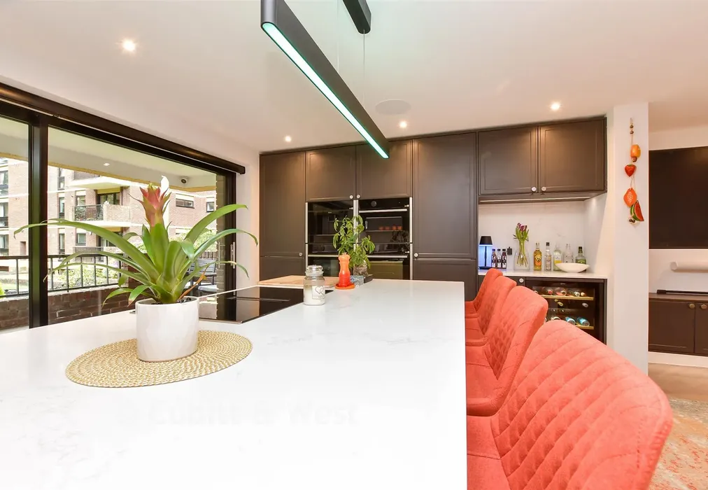 Kitchen - Church Street, Epsom, Surrey - Wards of Kent