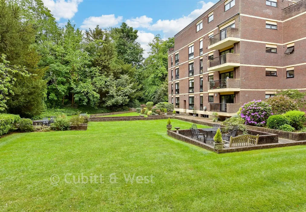 Communal Gardens - Church Street, Epsom, Surrey - Wards of Kent