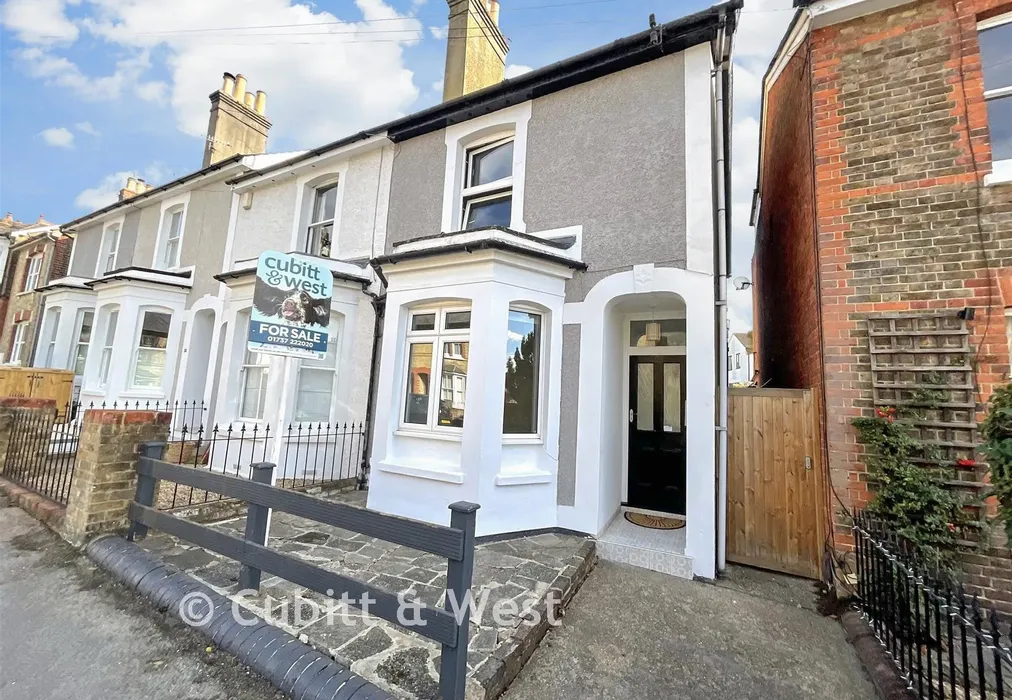 Front Web - Yorke Road, Reigate, Surrey - Wards of Kent