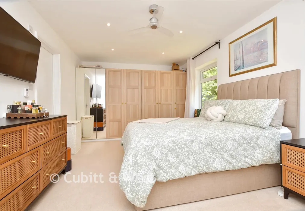 Bedroom 2 - Welcomes Road, Kenley, Surrey - Wards of Kent