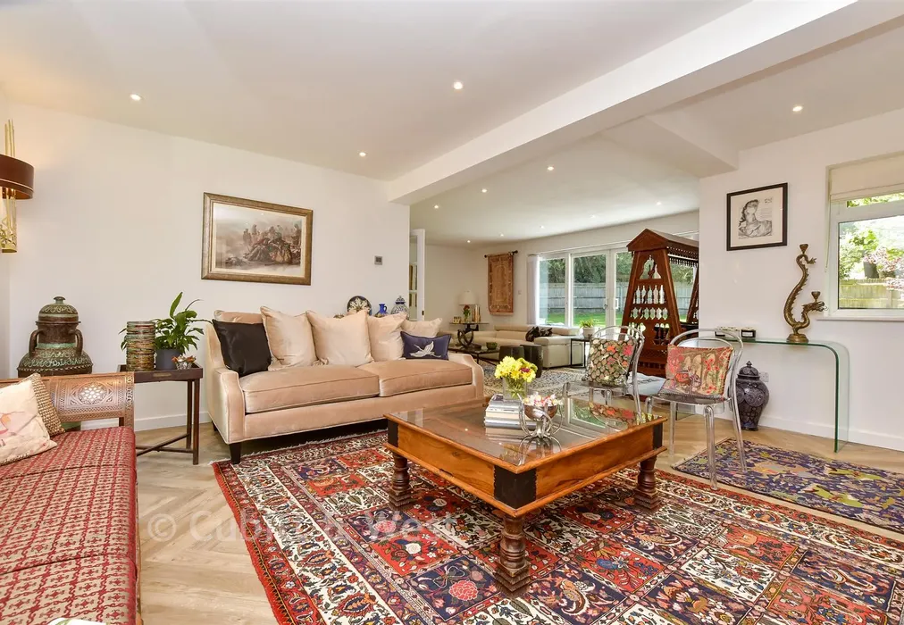 Lounge - Welcomes Road, Kenley, Surrey - Wards of Kent