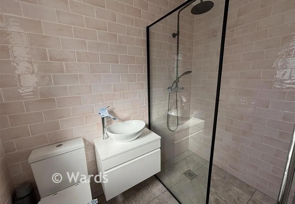 Shower Room - Wallers Road, Faversham, Kent - Wards of Kent