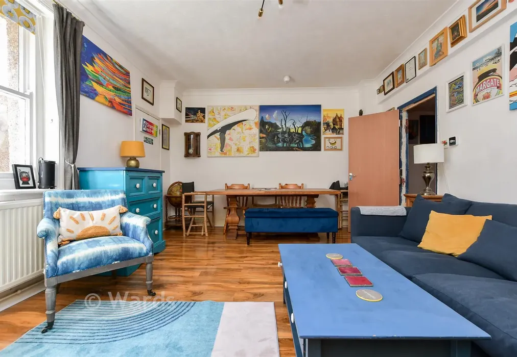 Lounge - Ethelbert Road, Margate, Kent - Wards of Kent